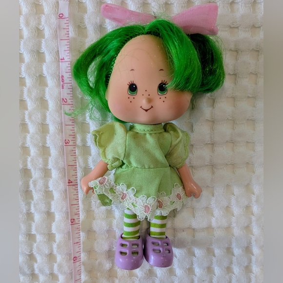 Vintage Lime Chiffon Strawberry Shortcake Kennar Doll With Outfit - Picture 9 of 9